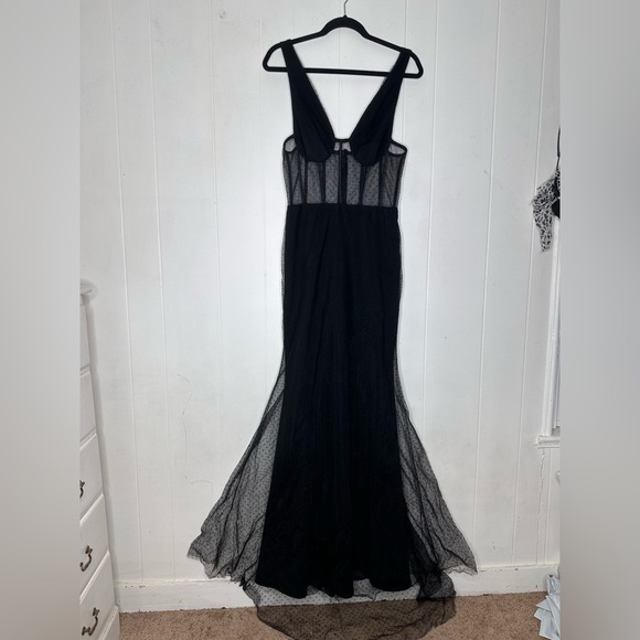 Black Alamour The Label Dress - Picture 2 of 11